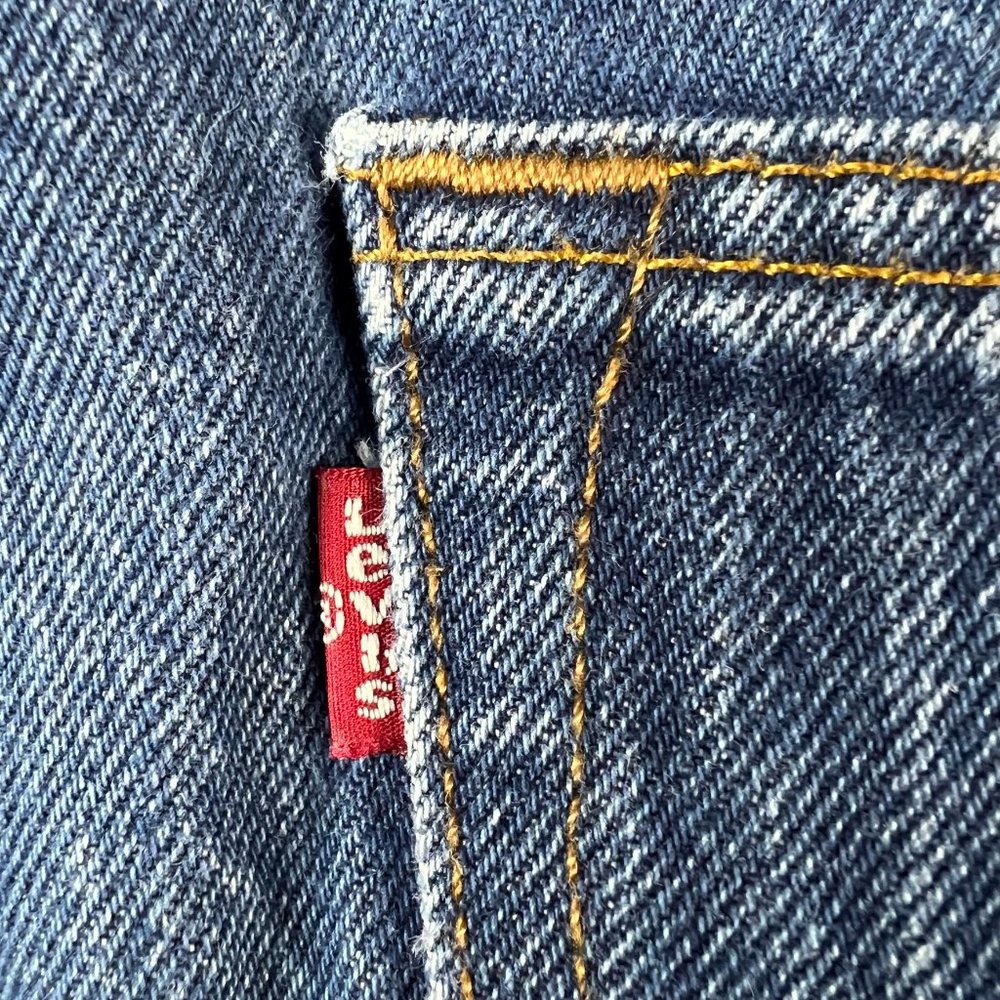 Levis Jeans 501 Men 34 Blue Straight Leg Button Fly Denim High Rise Casual 34x35 - Picture 6 of 11